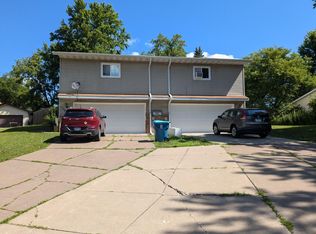 1101 10th Ave SW, Forest Lake, MN 55025