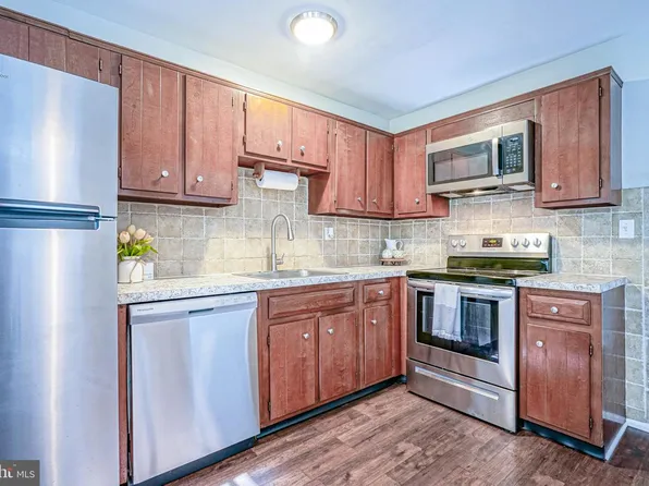 22 Kingston Way, Southampton, NJ 08088