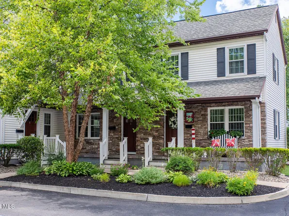 11 Cottage Street APT 6, Saratoga Springs, NY 12866
