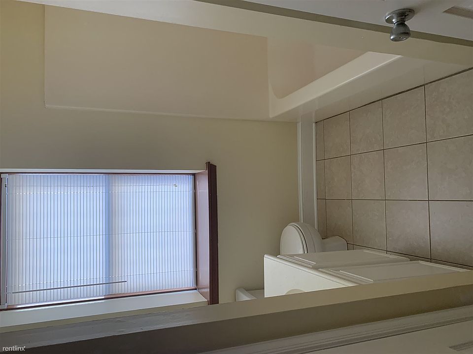 3118E2A5-6984-4F7C-A3FE-AAA2F310247B