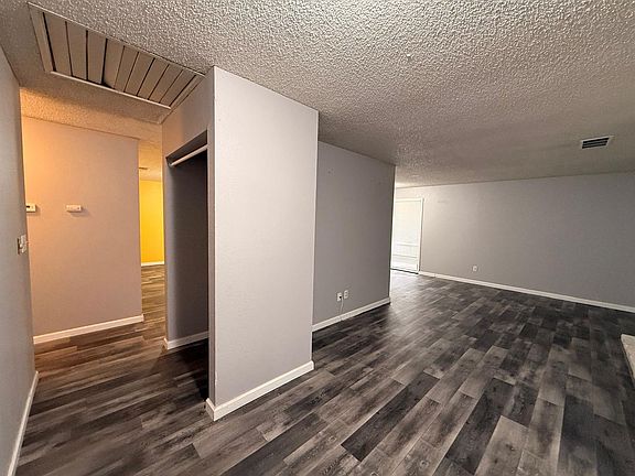 2nd image of 773 Valley Green Dr