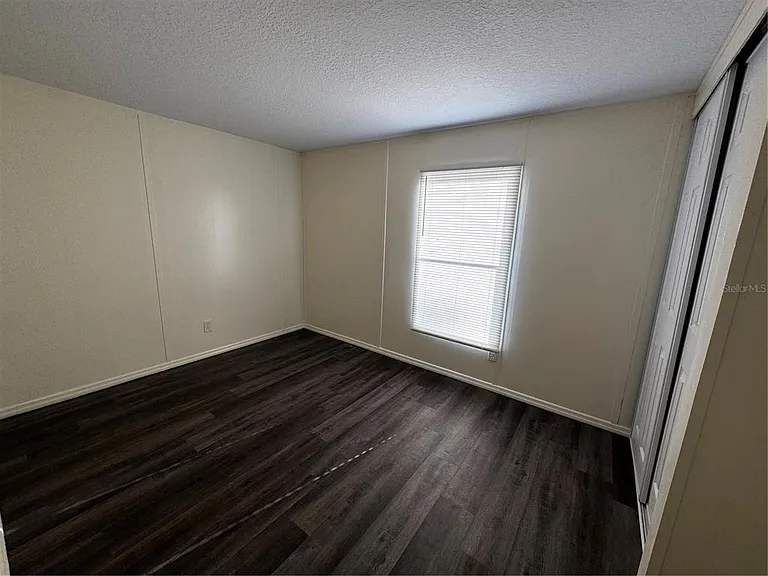 1001 NE 77th St #25 — Photo 10