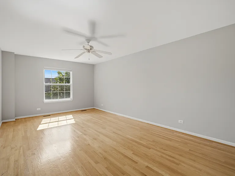 5280 Burnham St — Photo 27