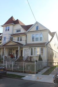 966 E 34th St, Brooklyn, NY, 11210