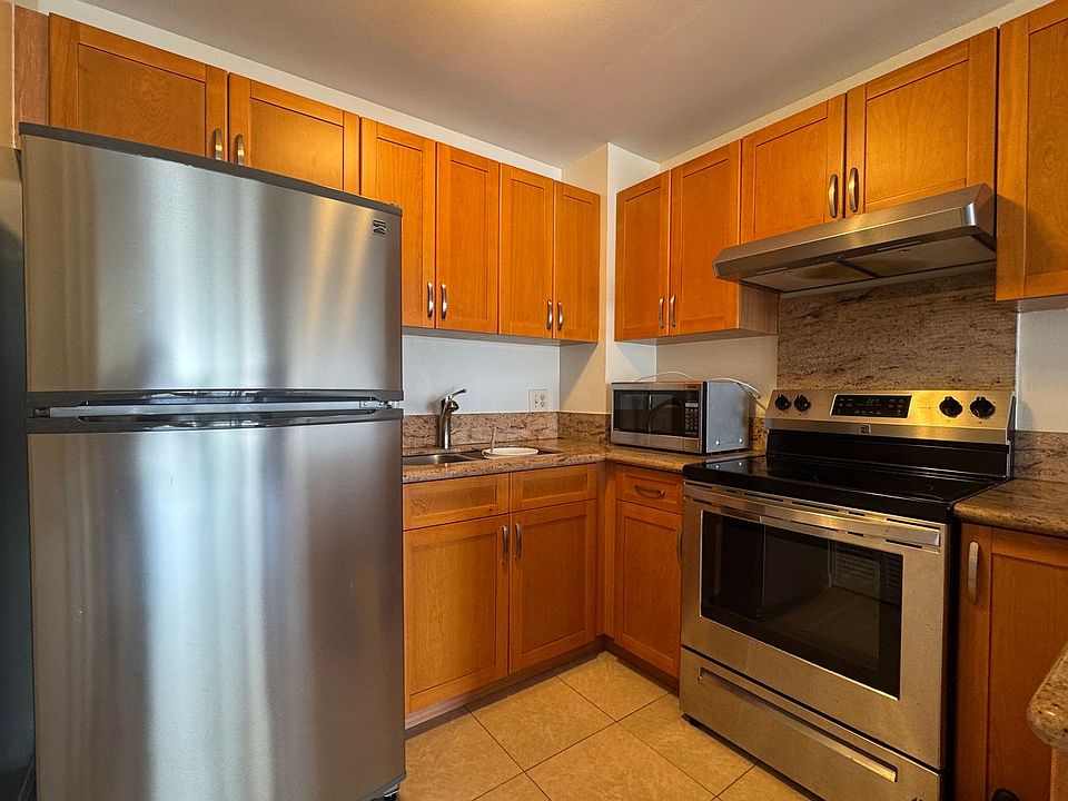 1st image of 2474 Kapiolani Blvd APT 401