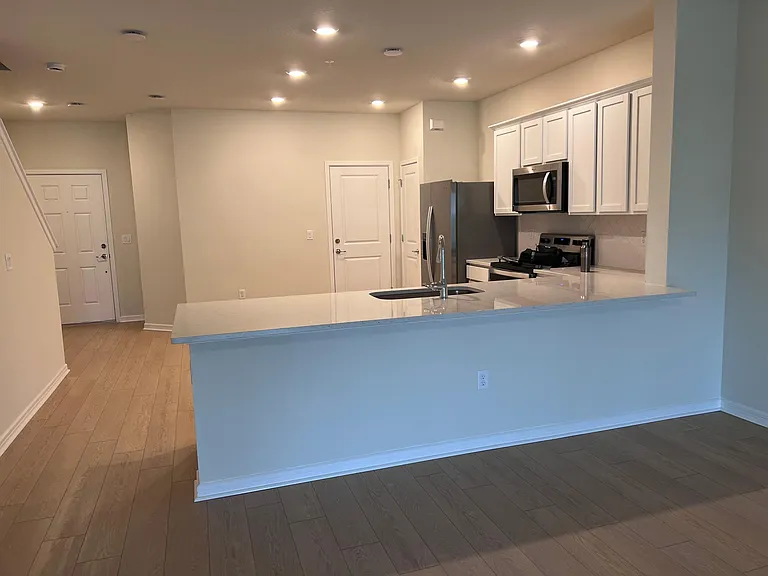 2753 Bright Bird Ln — Photo 4