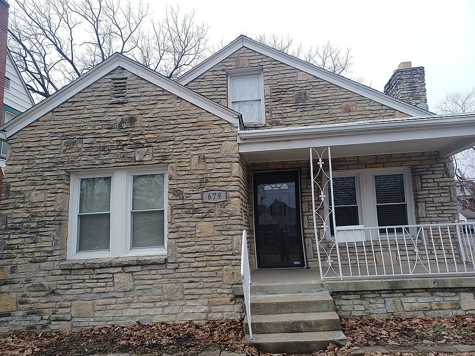 1st image of 679 S Waverly St