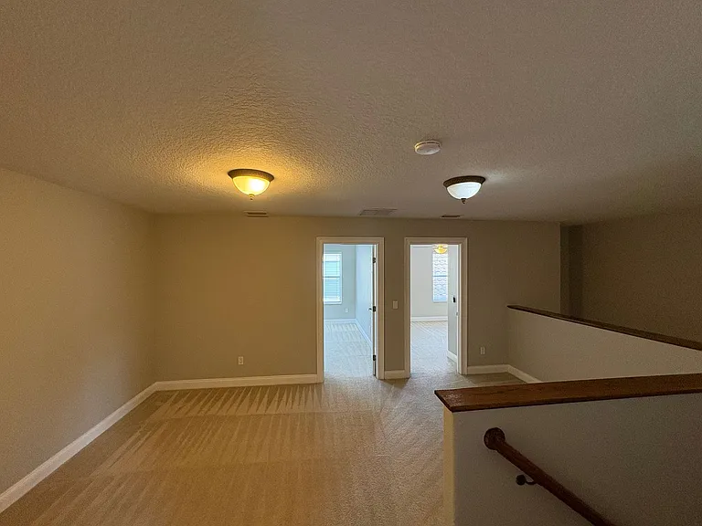 6931 Lucca St — Photo 22