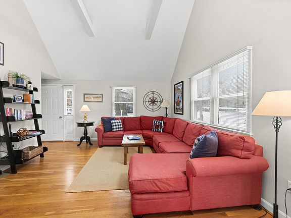 4th image of 68 20th St S