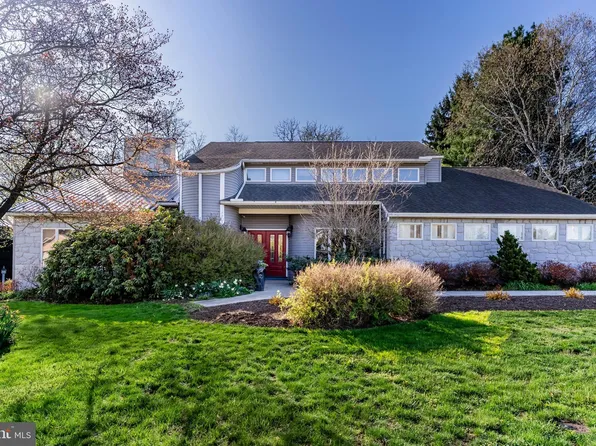 700 Brad St, Shippensburg, PA 17257