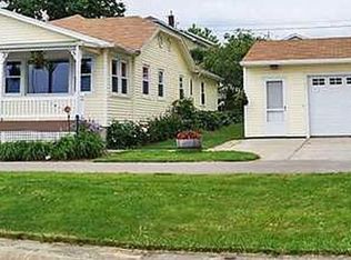 6420 Lakeshore Dr, Saranac, MI