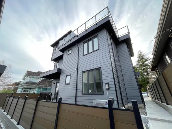 2452 Harrison Dr #2, Vancouver, BC V5P 2P8