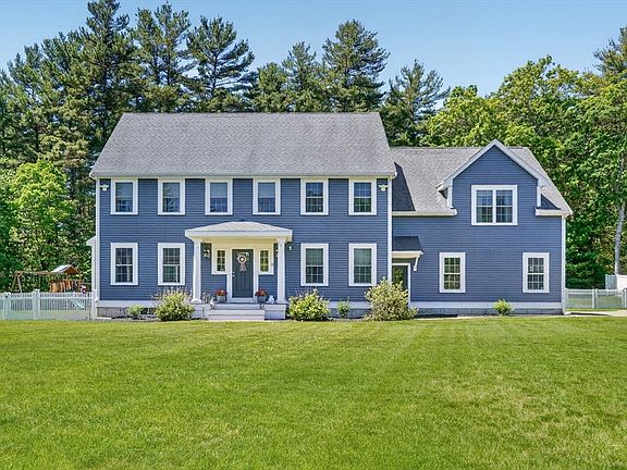 4th image of 3 Bristol Pond Dr