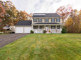 57 Emelia Ct, Swansea, MA 02777