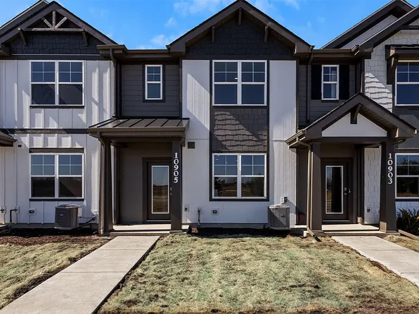 8954 Remington Way, Saint John, IN 46373