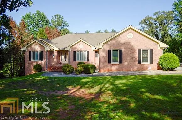 350 Wedgefield Dr photo 1