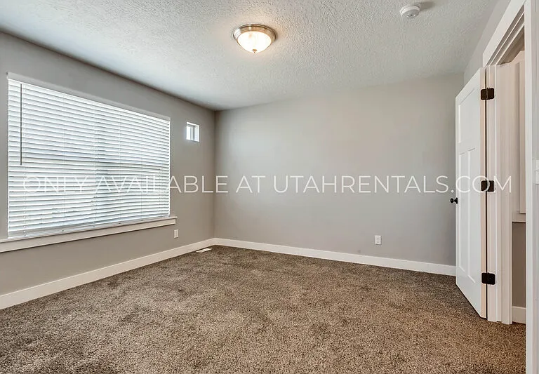 774 S 1600 W #204 — Photo 13