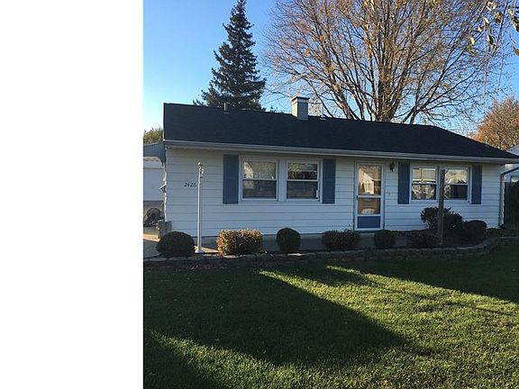 2nd image of 2426 Vardon Dr
