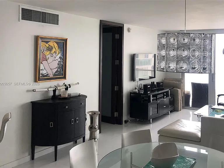 5701 Collins Ave #1714 — Photo 21