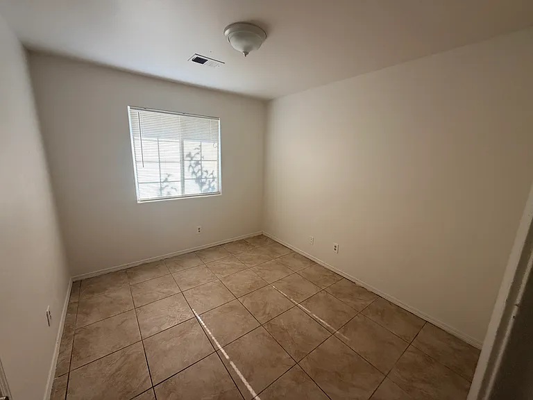 1803 Larcus Ave #A — Photo 15