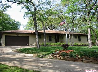 1321 Ridgewood Rd, Bartlesville, OK 74006