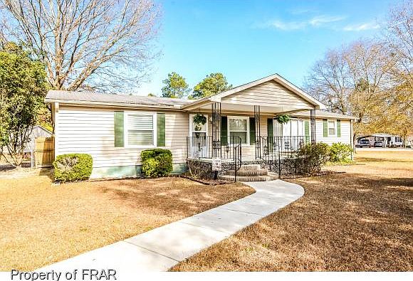 1st image of 206 Fondern Dr