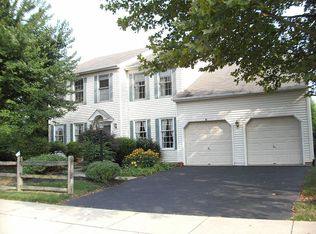 101 Abbey Dr, Royersford, PA 19468