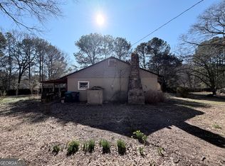 1892 Rockdale Cir, Snellville, GA 30078