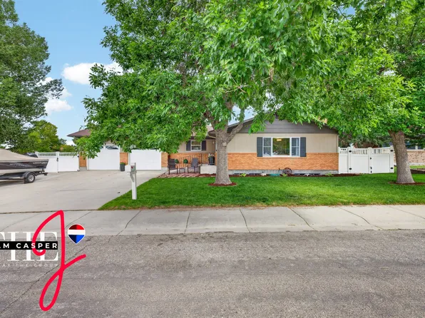 4311 Cardinal Ct, Casper, WY 82604