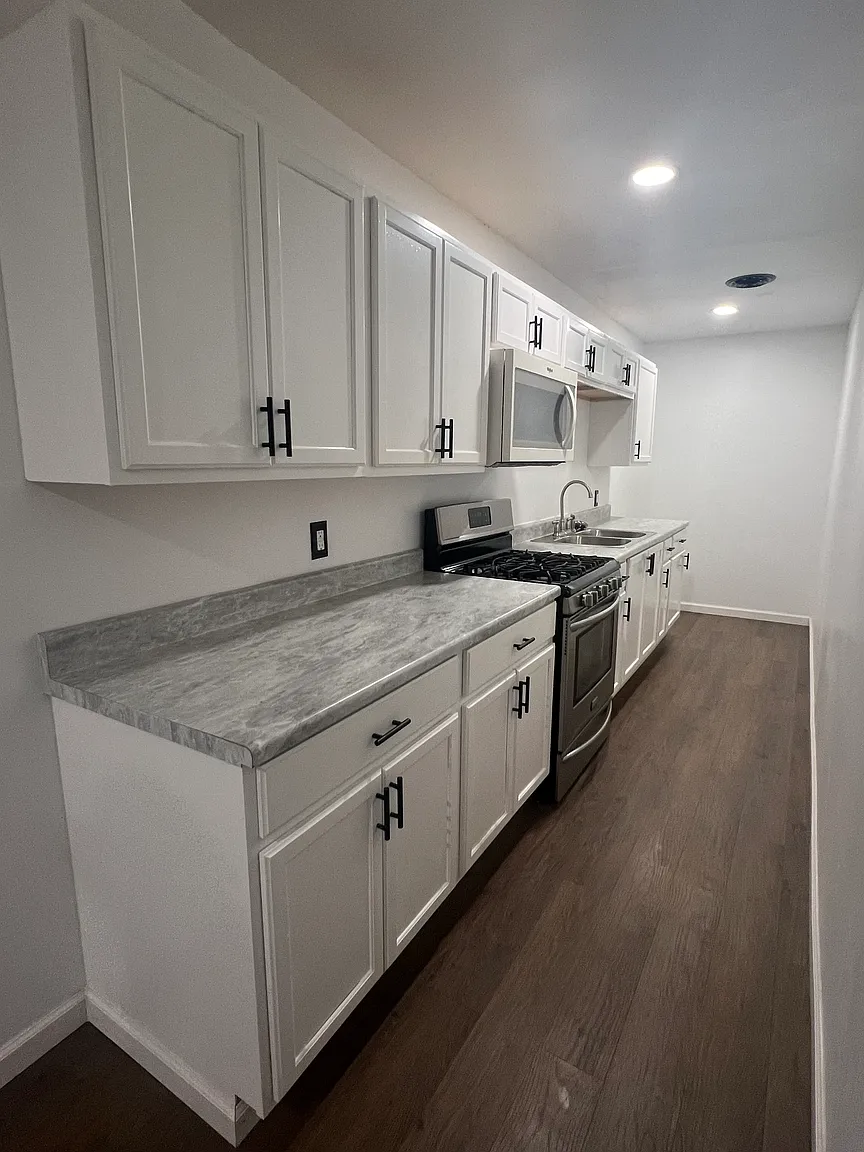 1301 Kennedy Ave #2 photo 1