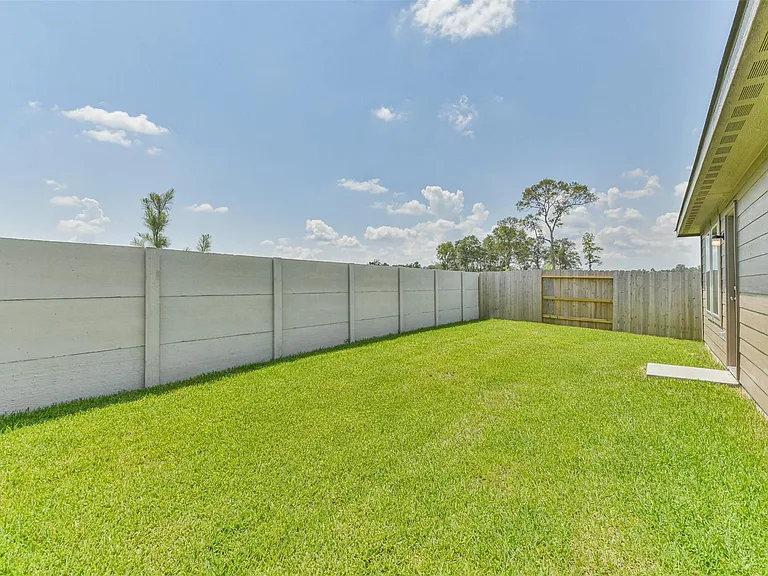 18562 Cepagatti Dr — Photo 25