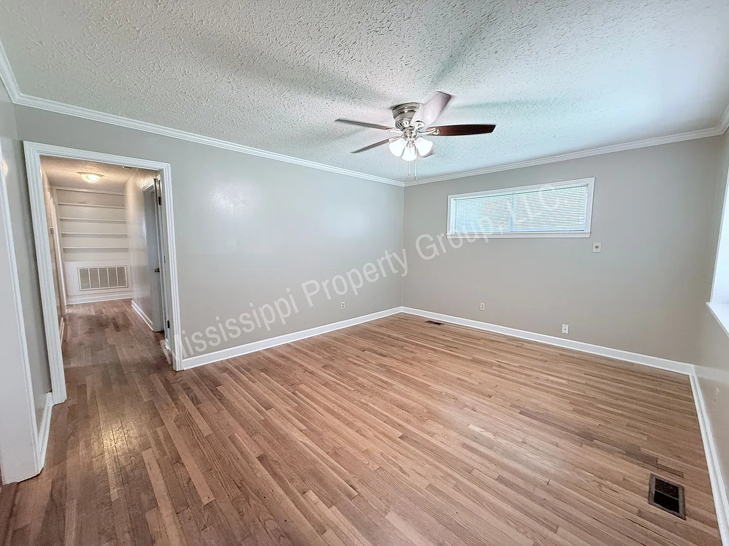 3BR/2BA Home — Photo 2