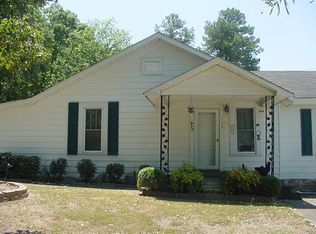 115 Mac Ave, Calhoun, GA 30701