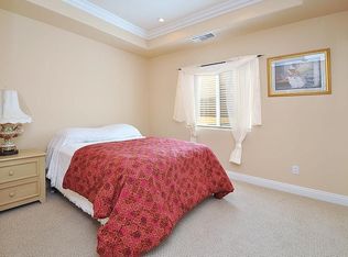 1715 Harriman Ln #B, Redondo Beach, CA 90278