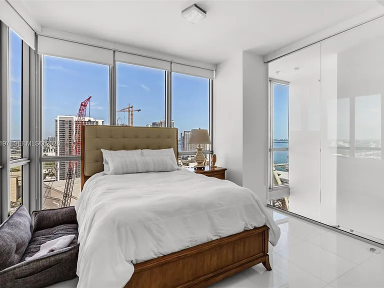 1100 Biscayne Blvd #2907 — Photo 26