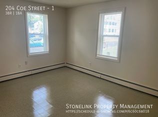 204 Coe St FLOOR 1, Woonsocket, RI 02895