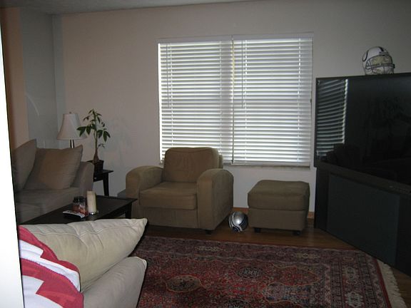 5th image of 840 N California St