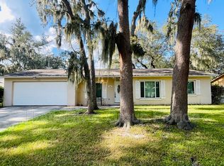 518 Wynnwood Dr, Brandon, FL 33511