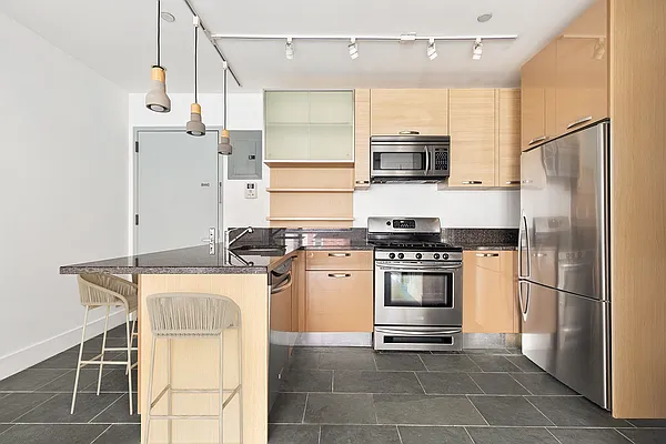 Sold by Corcoran | media 4