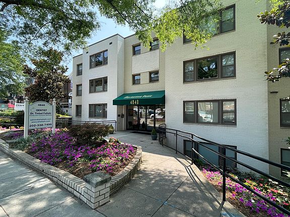 2nd image of 4840 Macarthur Blvd NW APT 404