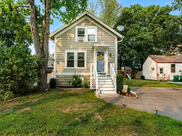 5 Morton Avenue, Rochester, NH 03867