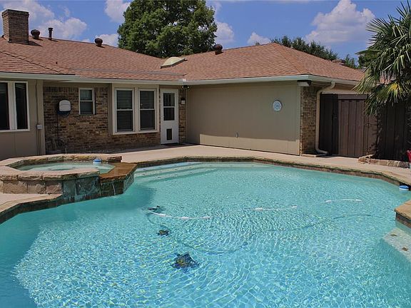 5th image of 507 Carleton Dr