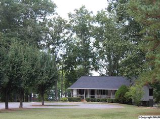 745 County Road 572, Centre, AL 35960