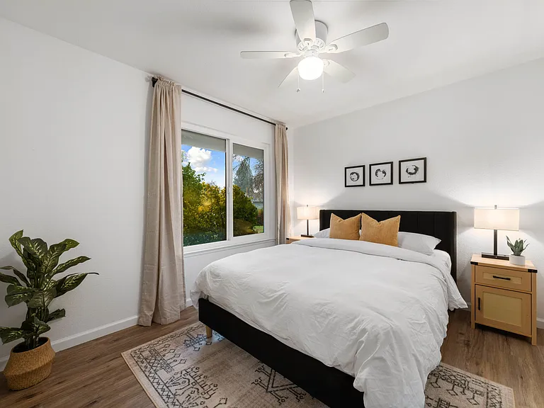 4501 Wrenford Way — Photo 34