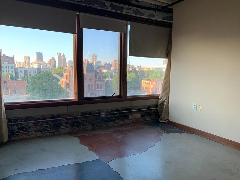 2915 John R St #405 — Photo 7