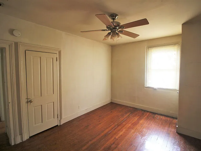 710 Saint Paul — Photo 12