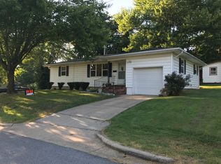 201 W 15th St, Cassville, MO 65625
