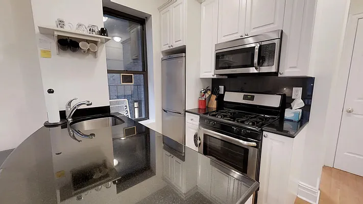 Rented by Urban Living International | media 8