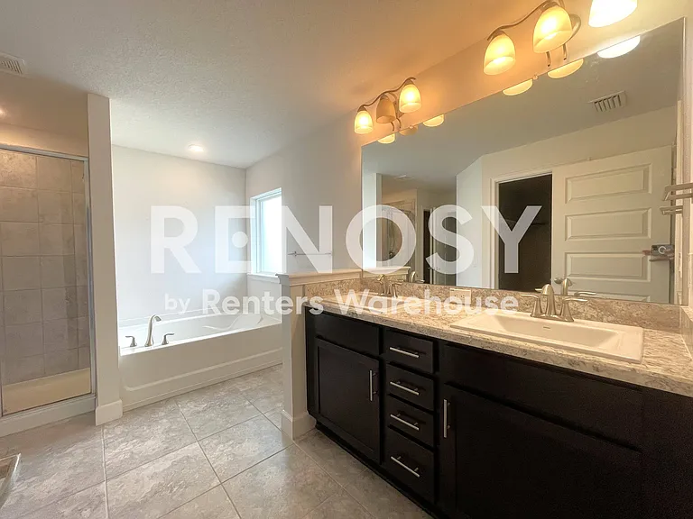 11819 Sutter Gate Loop — Photo 16