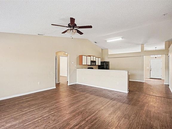 4th image of 489 Freeman Rd NW